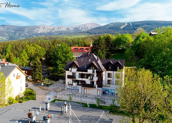 Apartament Wonder Home Z Prywatnym Tarasem, Blisko Wyciagow Ski Arena I Winterpol, Aquaparku I Kosciola Wang