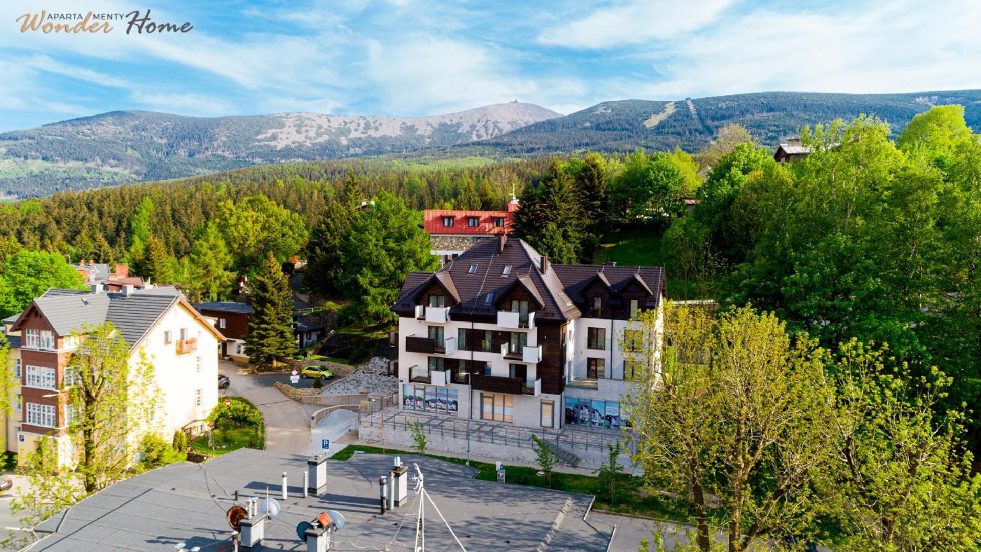 Wonder Z Prywatnym Tarasem, Blisko Wyciagow Arena I Winterpol, Aquaparku I Kosciola Wang